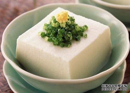 豆腐虽好却不能多吃 当心豆腐吃多的危害