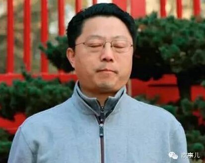杨卫泽
