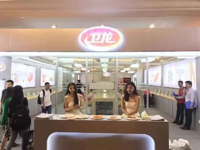 河南一辣条变身零食之王 设计风格逆天远销海外