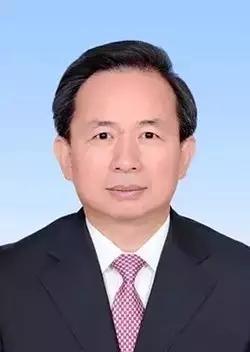 李干杰，男，汉族，1964年11月出生，湖南望城人，1984年加入中国共产党，研究生学历，工学硕士，高级工程师。