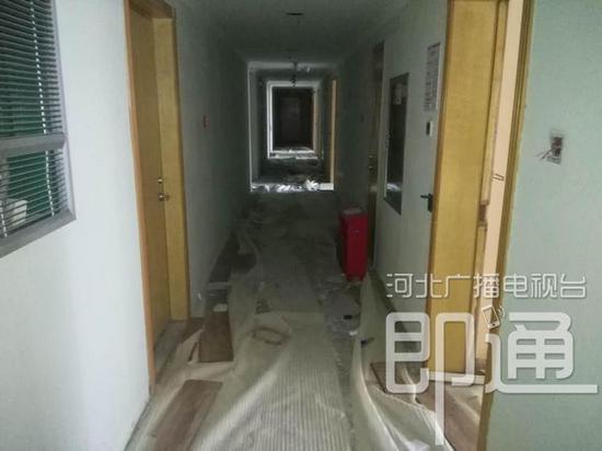 月子中心的楼道破破烂烂