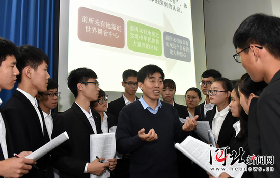 河北师范大学师生（资料片） 记者史晟全 赵海江摄