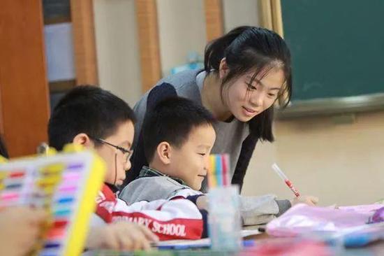 毕业后服务时间变为6年