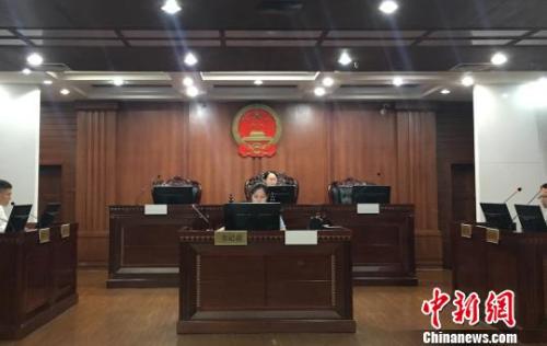 16元面条里吃出头发丝 消费者坚持维权获赔1016元